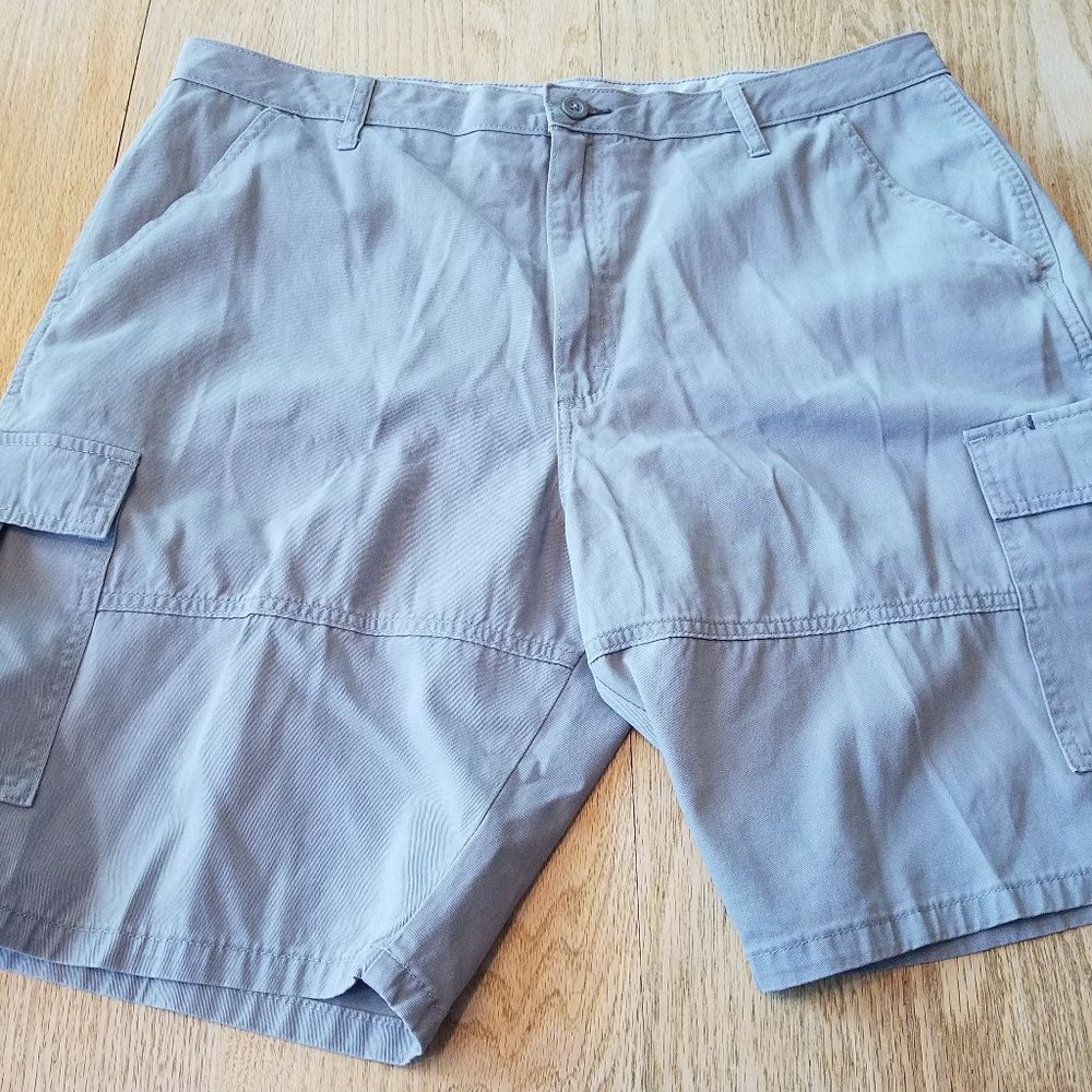 Wrangler Mens 40 x 10 Shorts Cargo Khaki 6 Pocket Beige